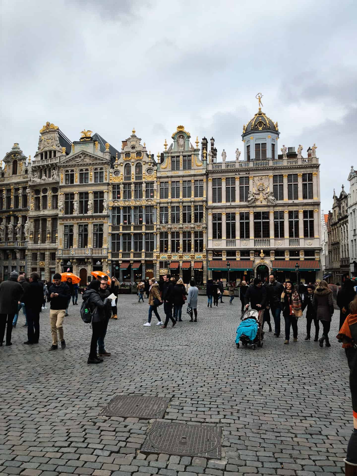 Grand Place square in brussels with people