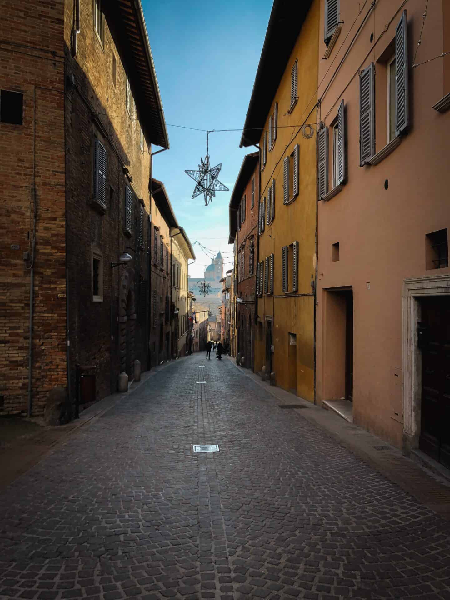 visit urbino italy