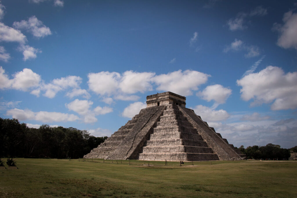 Chichenitza Mexican pyramid on cloudy day