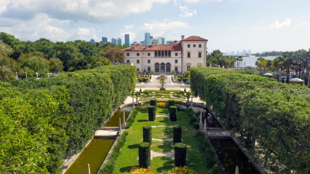 Beautiful shrubs and trees at Vizcaya Gardens