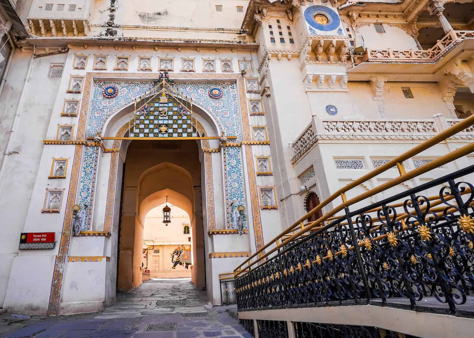 gorgeous gate entrance in white city palace in udaipur india