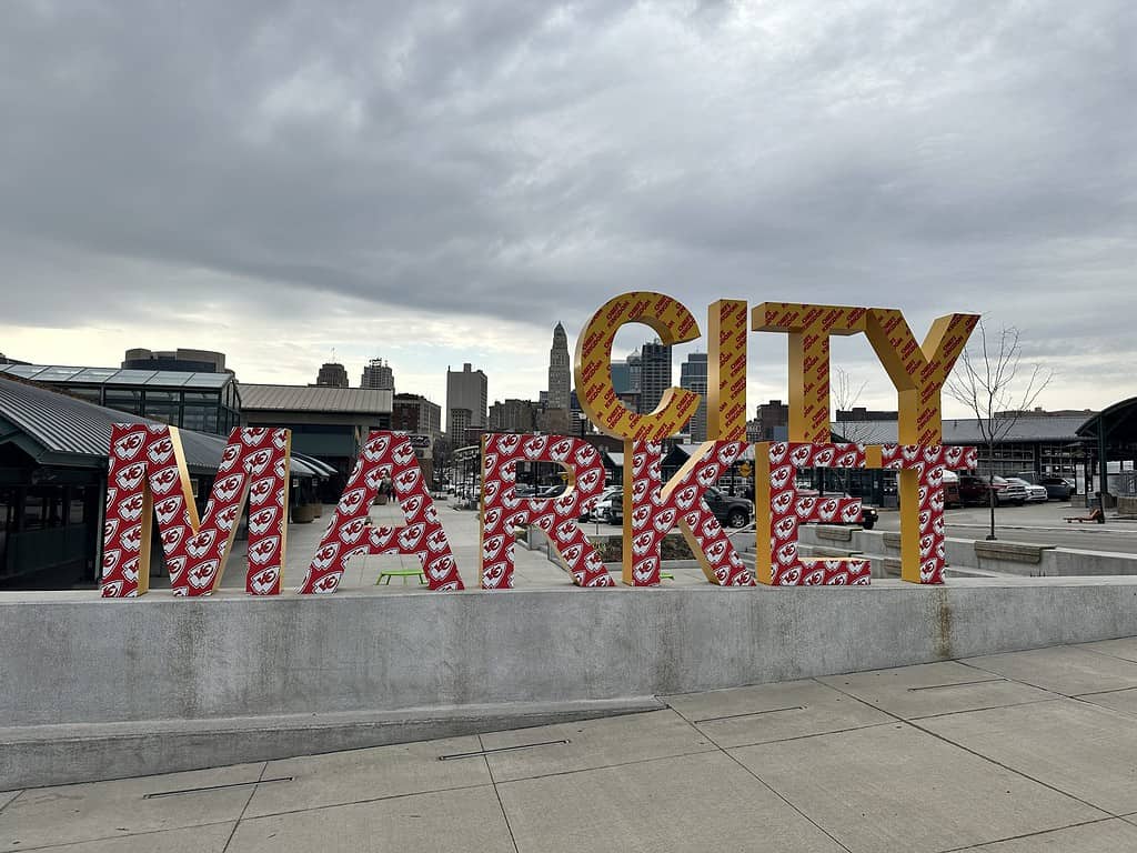 large letter sign reading city market